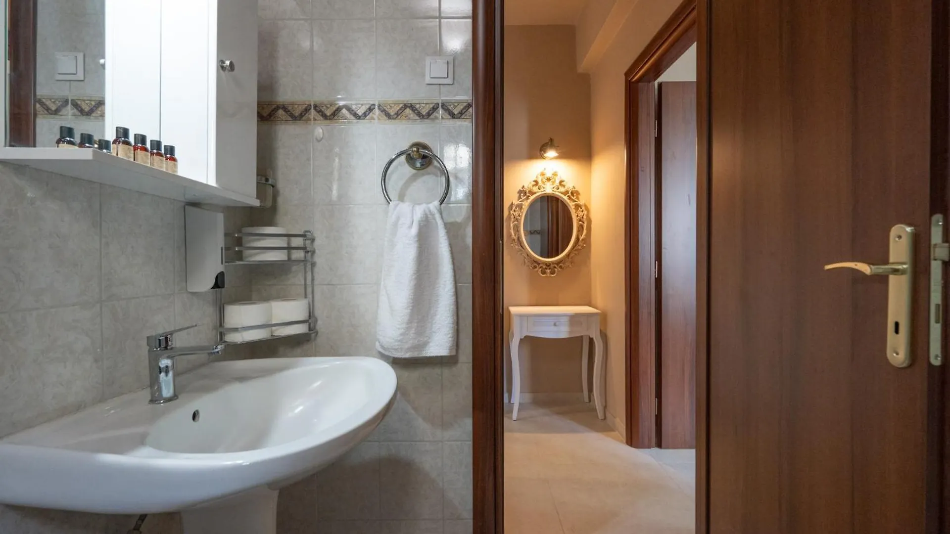 Hacienda Rowena Apartment Neos Marmaras Greece