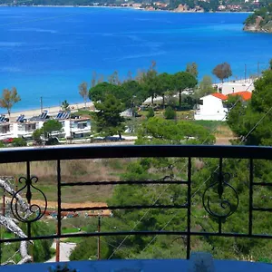 Apartament George & Sia's House, Neos Marmaras
