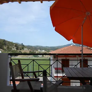 Apartament La Luna, Neos Marmaras